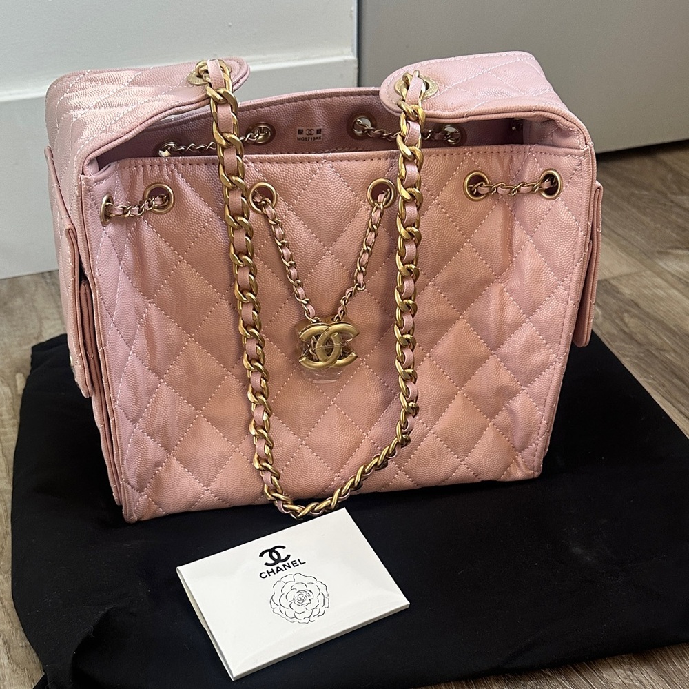 RESERVED! CHANEL 25 Quilted Pink Shoulder Bag with Gold Chain look a like